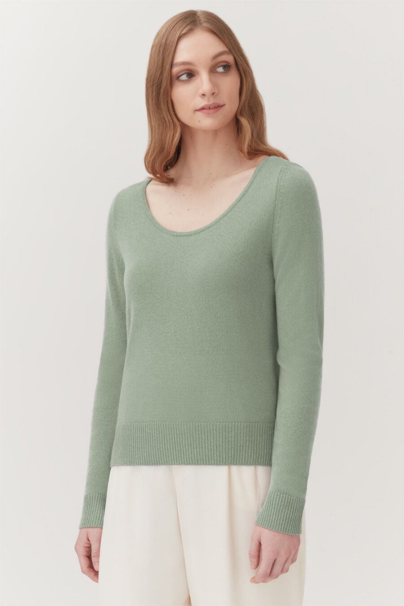 Cuyana Single-Origin Cashmere Scoop Neck Women's Sweaters Green | PDR2356KC